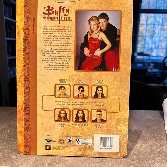 Buffy the vampire slayer - Picture 2 of 3